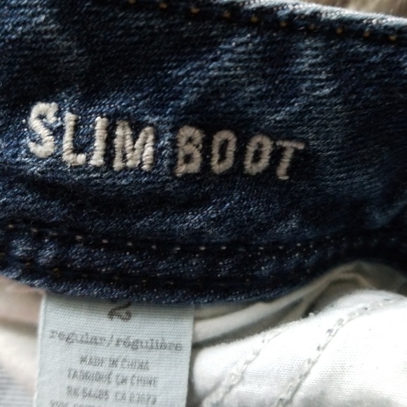 American Eagle Jean's - Picture 5 of 6